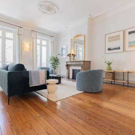 Luxueux - Hyper Centre - Climatisation - Balcon * Bordeaux